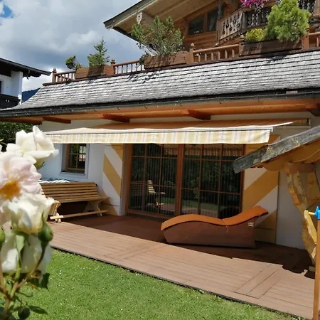 Appartement Traumchalet Mit Sauna In Kirchberg Im Skigebiet Kitzbuehel