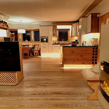 Traumchalet Mit Sauna In Kirchberg Im Skigebiet Kitzbuehel Daire