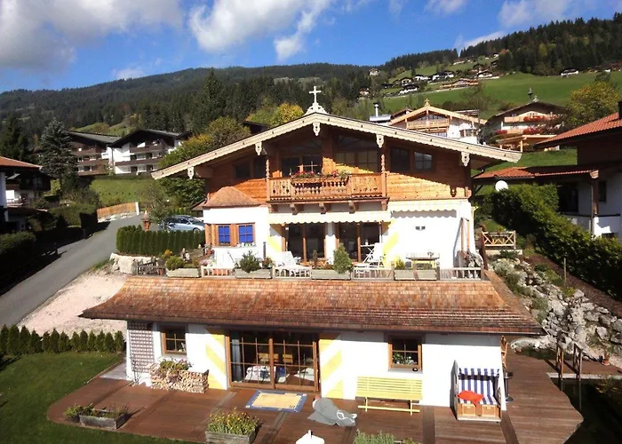 Traumchalet Mit Sauna In Kirchberg Im Skigebiet Kitzbuehel アパート