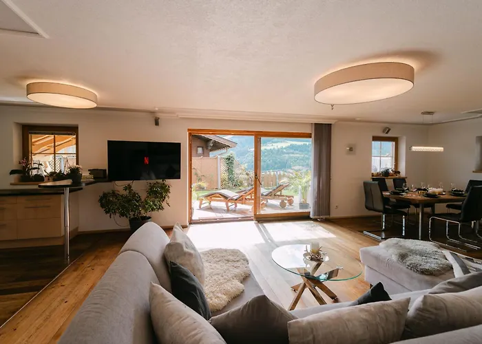 Traumchalet Mit Sauna In Kirchberg Im Skigebiet Kitzbuehel * キルヒベルク・イン・チロル