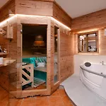 Traumchalet Mit Sauna In Kirchberg Im Skigebiet Kitzbuehel קירשברג אין טירול