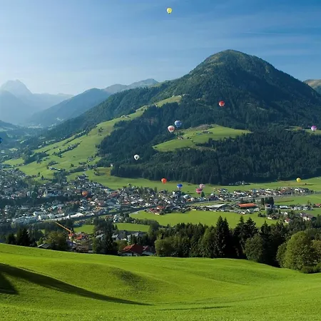 Traumchalet Mit Sauna In Kirchberg Im Skigebiet Kitzbühel Apartamento Kirchberg in Tirol
