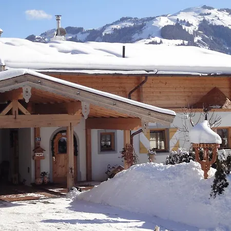 Traumchalet Mit Sauna In Kirchberg Im Skigebiet Kitzbühel Apartamento Kirchberg in Tirol